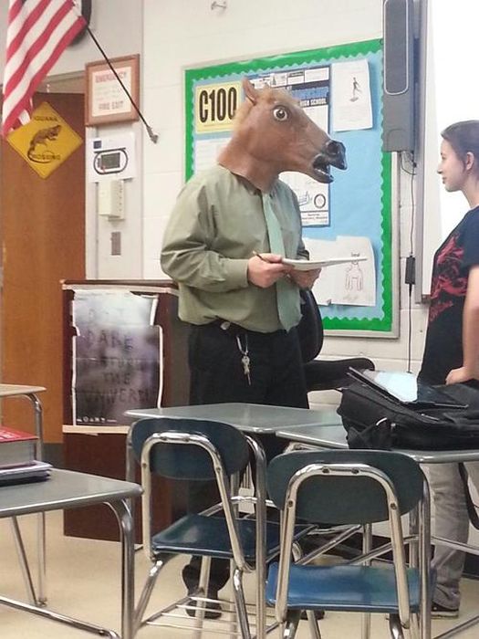 Horsing Around (38 pics)