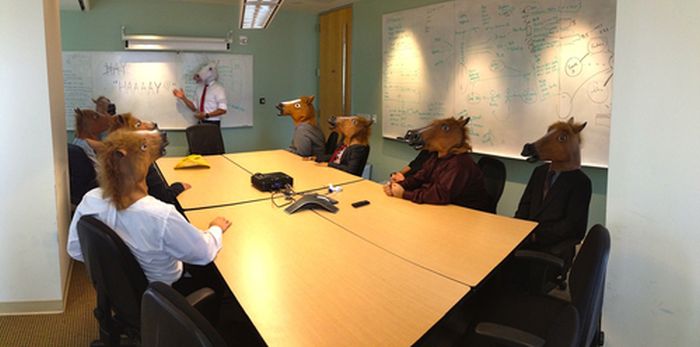 Horsing Around (38 pics)