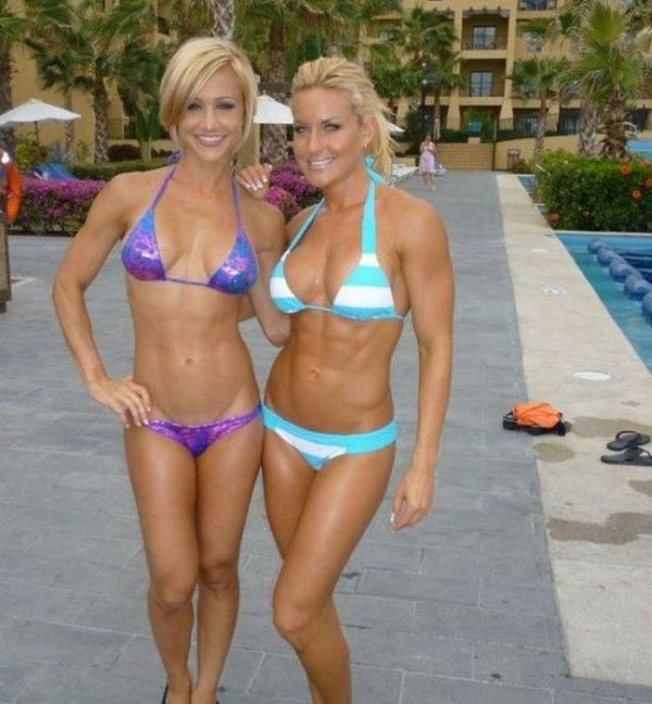 Girls with Very Fit Bodies (53 pics) .