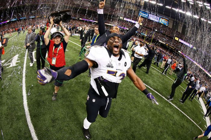 Photos Of The Baltimore Ravens Winning The Super Bowl (32 pics)
