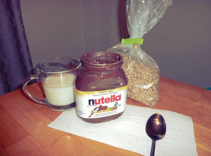 What to Do with an Almost Empty Nutella Jar (5 pics)