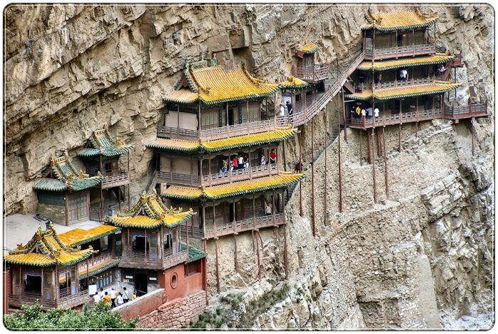 Mountain Temples (18 pics)