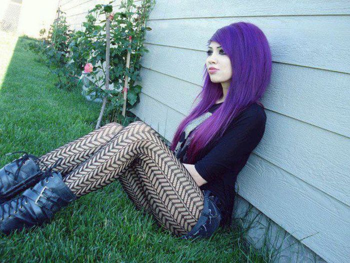 Cute Emo Girls. Part 2 (58 pics)