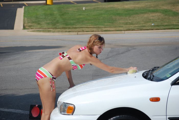 Amateur Bikini Car Wash. Part 2 (64 pics)