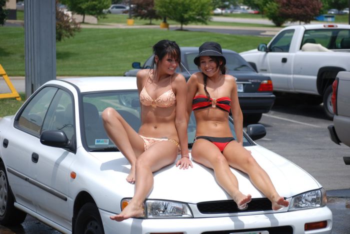 Amateur Bikini Car Wash. Part 2 (64 pics)