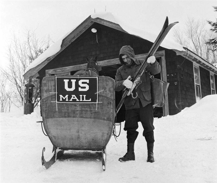 United States Postal Service Then and Now (20 pics) United States Postal Service Then and Now (20 pics)