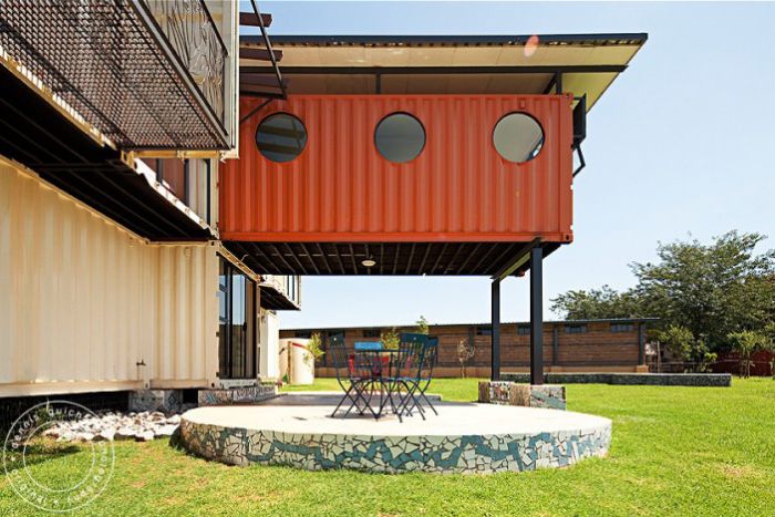 Container House (38 pics)