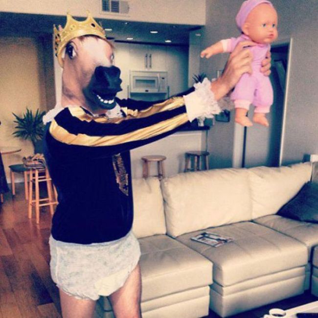 Just Horsing Around. Part 2 (41 pics)