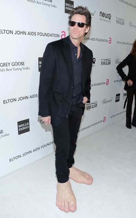 Jim Carrey at the 2013 Oscar Party (5 pics)