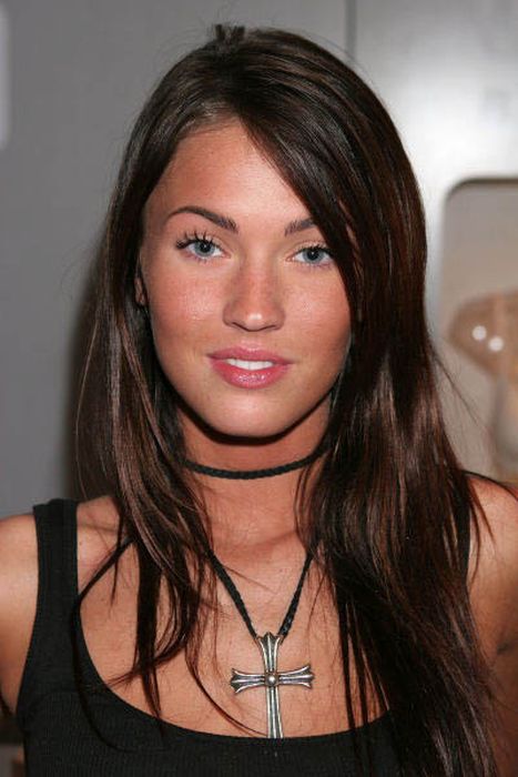 Photo Tribute to Megan Fox (76 pics)