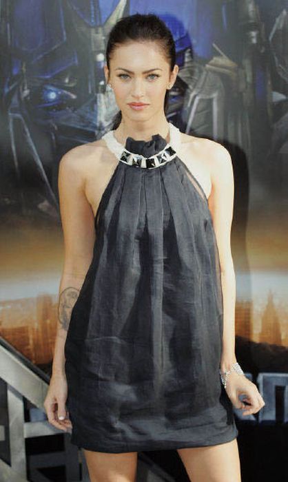 Photo Tribute to Megan Fox (76 pics)