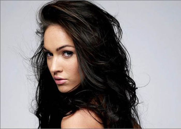 Photo Tribute to Megan Fox (76 pics)