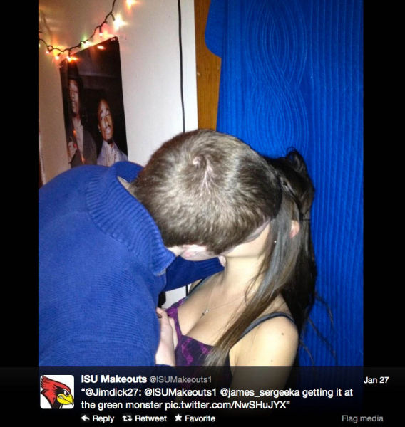 The Best of Twitter’s College Make-Outs Pics (55 pics)