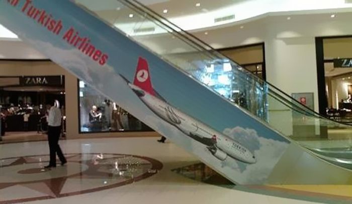 Advertising Placement Fails (20 pics)