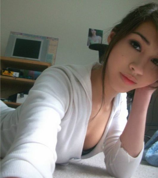 Random Asian Girls (61 pics)