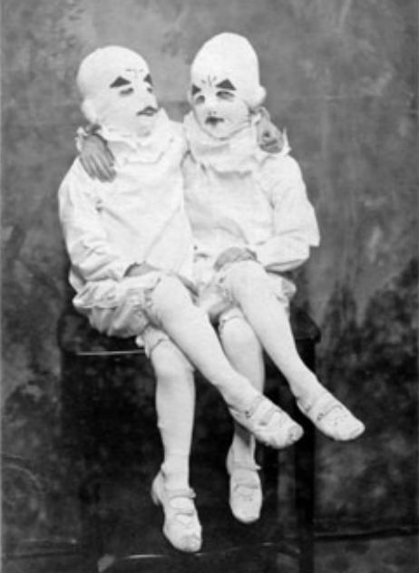 Freaks from the Past (46 pics)