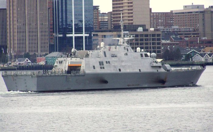 Littoral Combat Ship, Freedom (LCS 1) (45 pics)