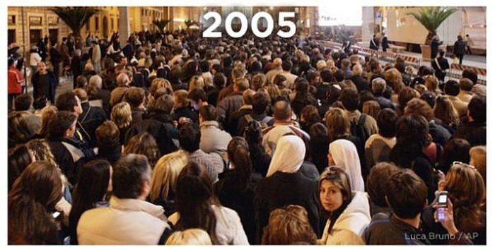 St. Peter's Square in 2005 and 2013 (2 pics)