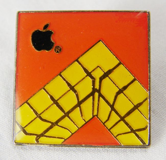 Vintage Apple Products (43 pics)
