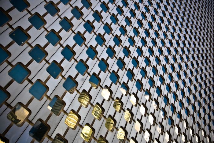 Repetitive Photos (58 pics)