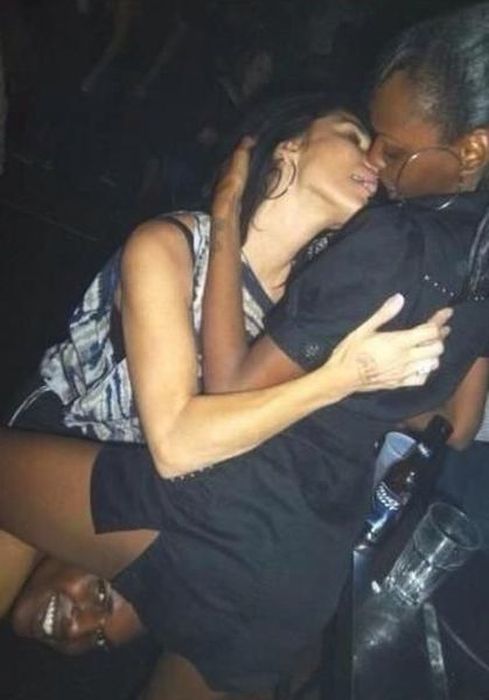 Acid Picdump (128 pics)