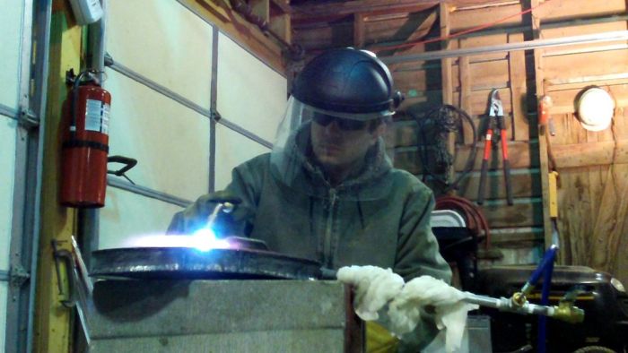 Making of the Steel Violin (32 pics)