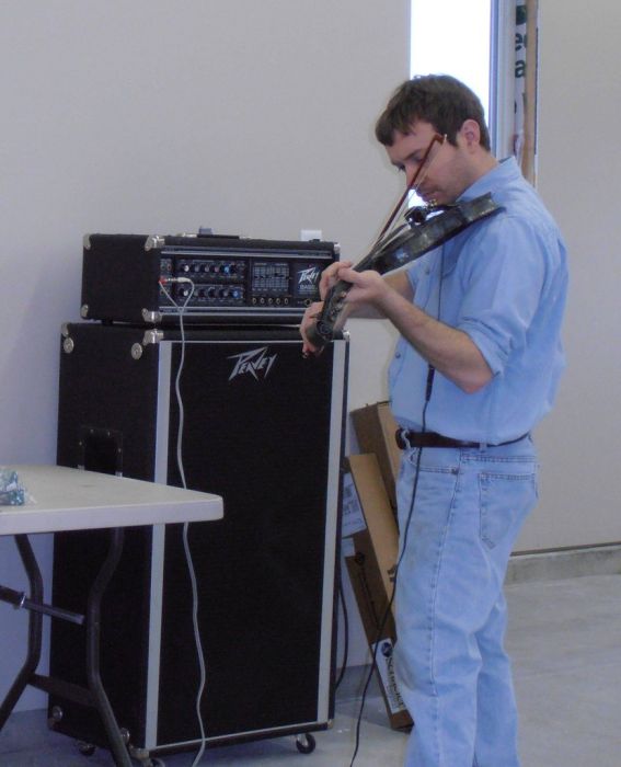 Making of the Steel Violin (32 pics)