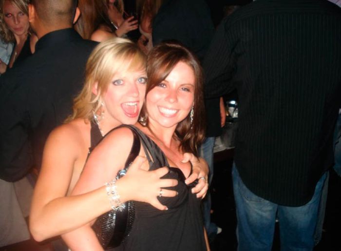 Drunk Girls in Vegas (58 pics)