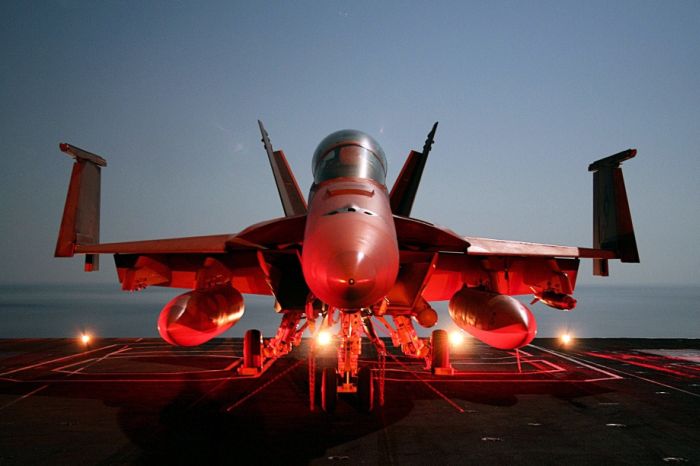 F-18 (45 pics)