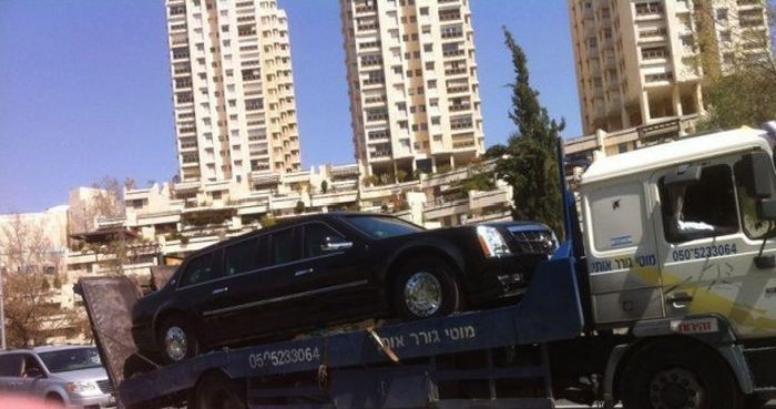 Barack Obama's Limousine Breaks Down in Israel (5 pics)