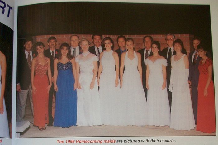 Britney Spears' 1997 High School Yearbook (6 pics)