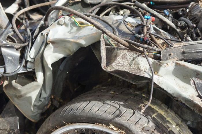 Car after a Terrible Crash (33 pics + video)