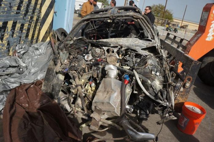 Car after a Terrible Crash (33 pics + video)