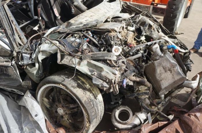 Car after a Terrible Crash (33 pics + video)
