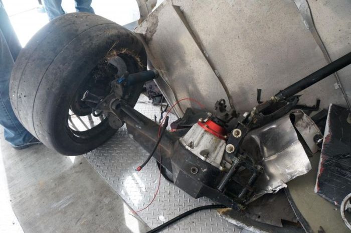 Car after a Terrible Crash (33 pics + video)