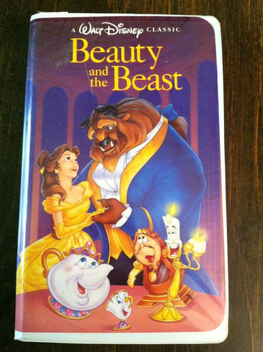 VHS Movies We Watched as Kids (35 pics)