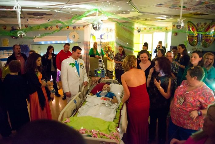 Katelyn's Hospital Prom (39 pics)