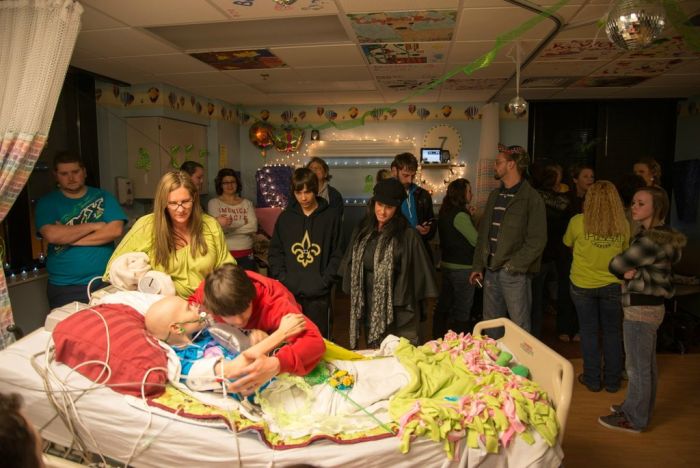 Katelyn's Hospital Prom (39 pics)