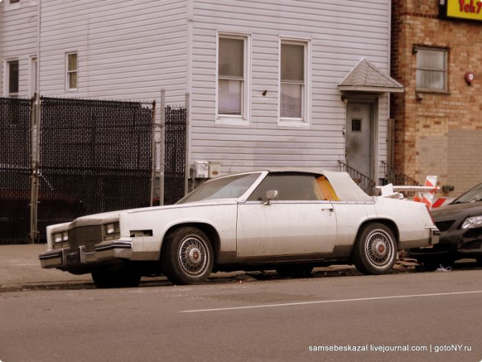 Vintage Cars in New York (63 pics)