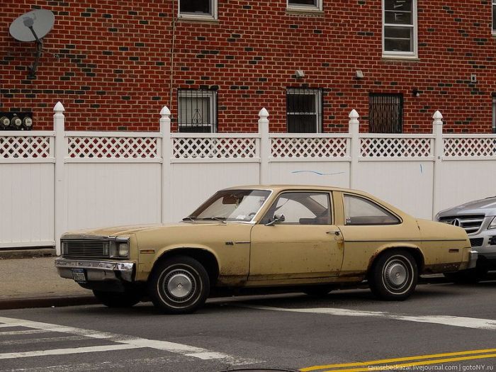 Vintage Cars in New York (63 pics)