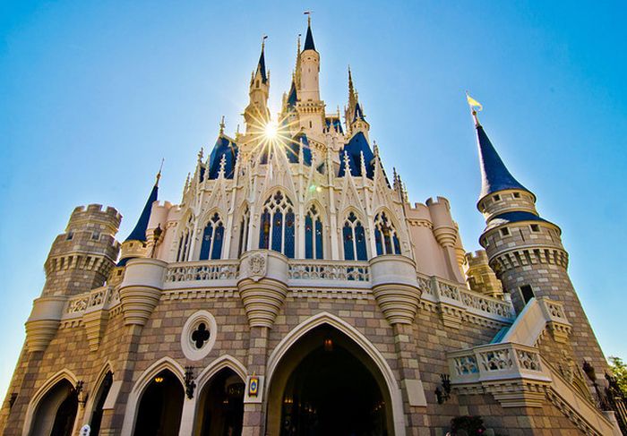 Inside Disney's Castle (21 pics)