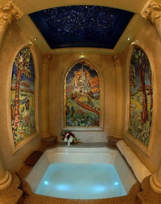 Inside Disney's Castle (21 pics)