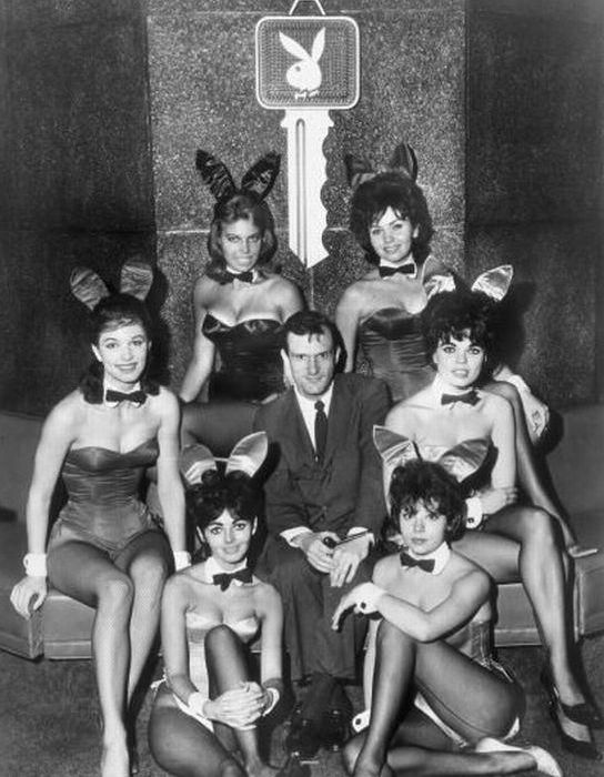 Vintage Photos Of Playboy Bunnies (50 pics)