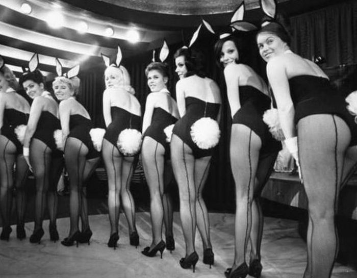 Vintage Photos Of Playboy Bunnies (50 pics)