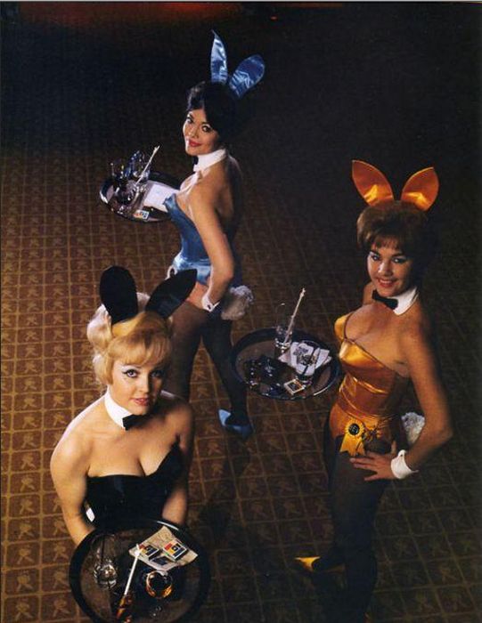 Vintage Photos Of Playboy Bunnies (50 pics)