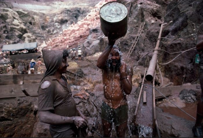 Gold Mine in Brazil (19 pics)