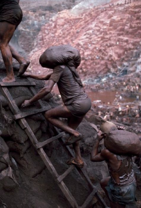 Gold Mine in Brazil (19 pics)