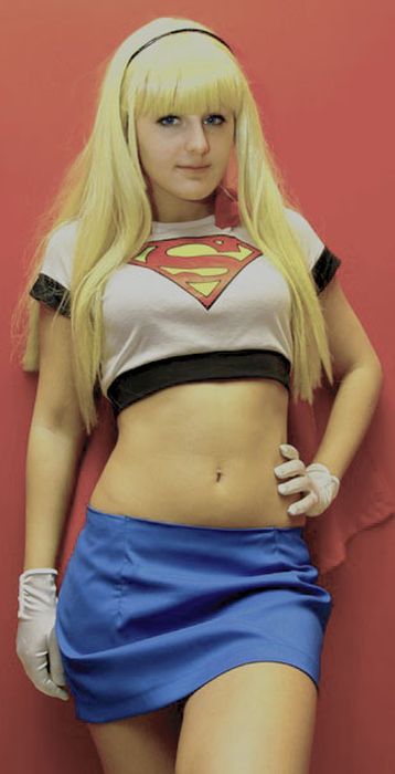 Pretty Supergirls (26 pics)