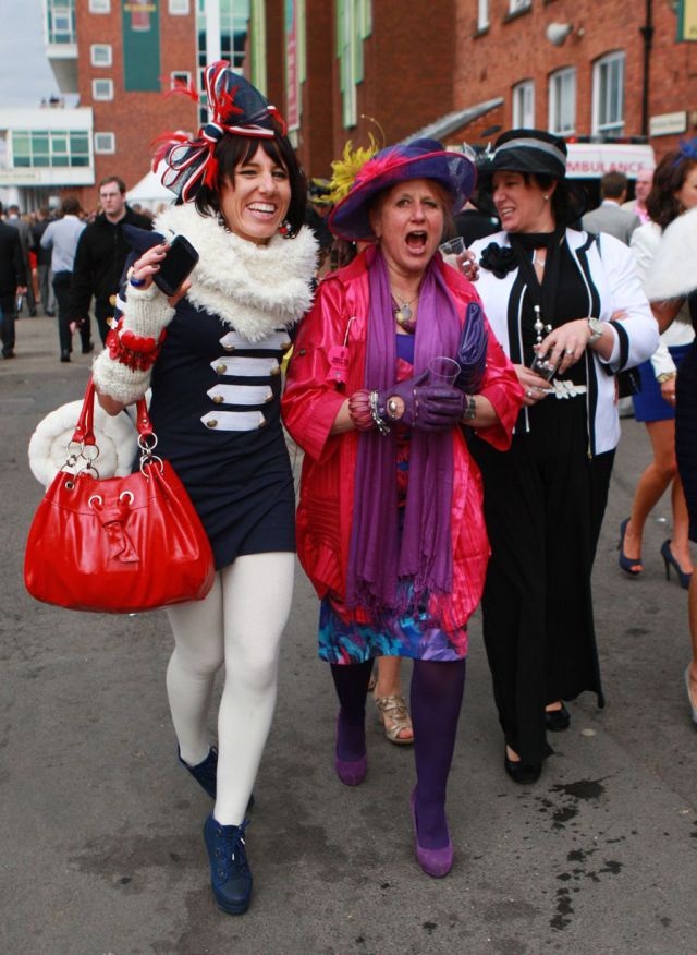 Aintree Grand National 2013 Ladies Day (40 pics)