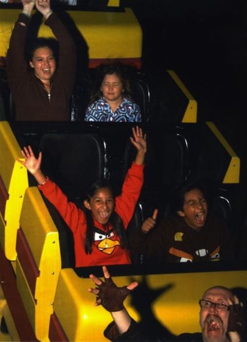 Funny Roller Coaster Photos (32 pics)